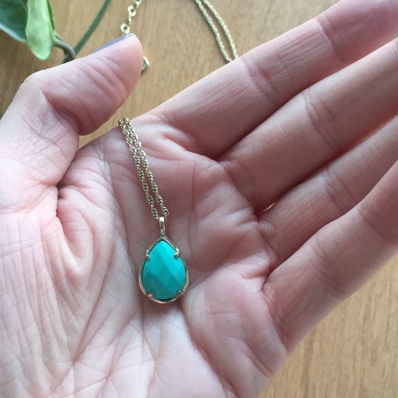 Kendra Scott Teardrop Necklace - Picture 3 of 4
